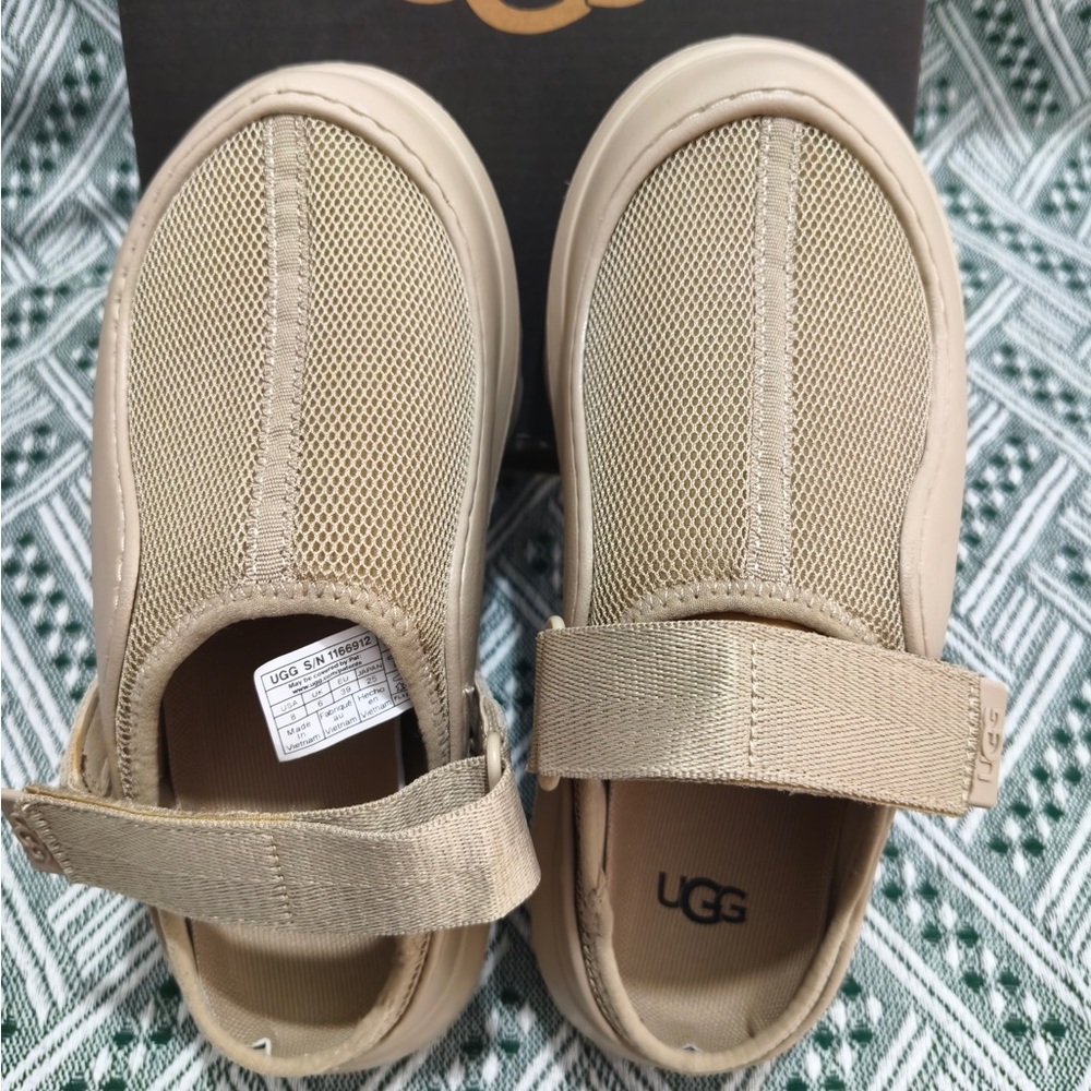 UGG Kids Beige Slip-On Sneakers with Hook-and-Loop Strap